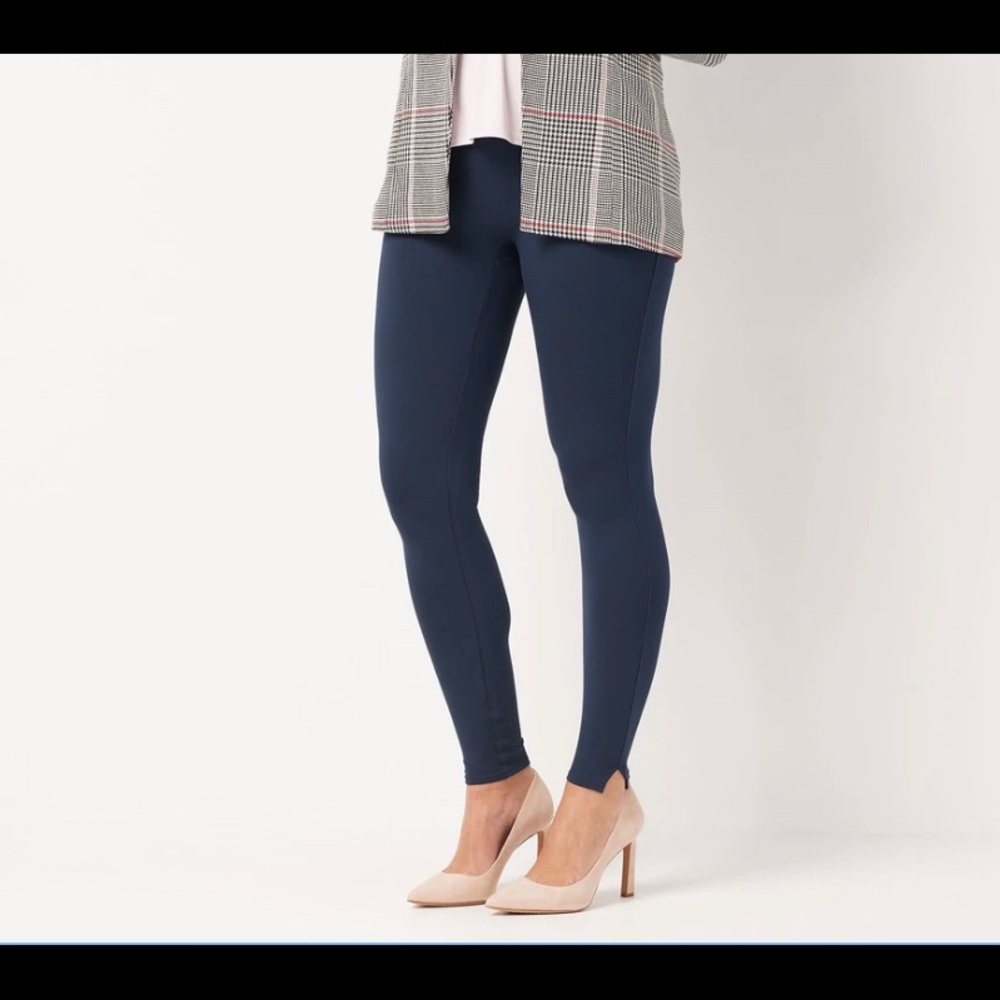 Spanx NWT Ankle Length Ponte Leggings